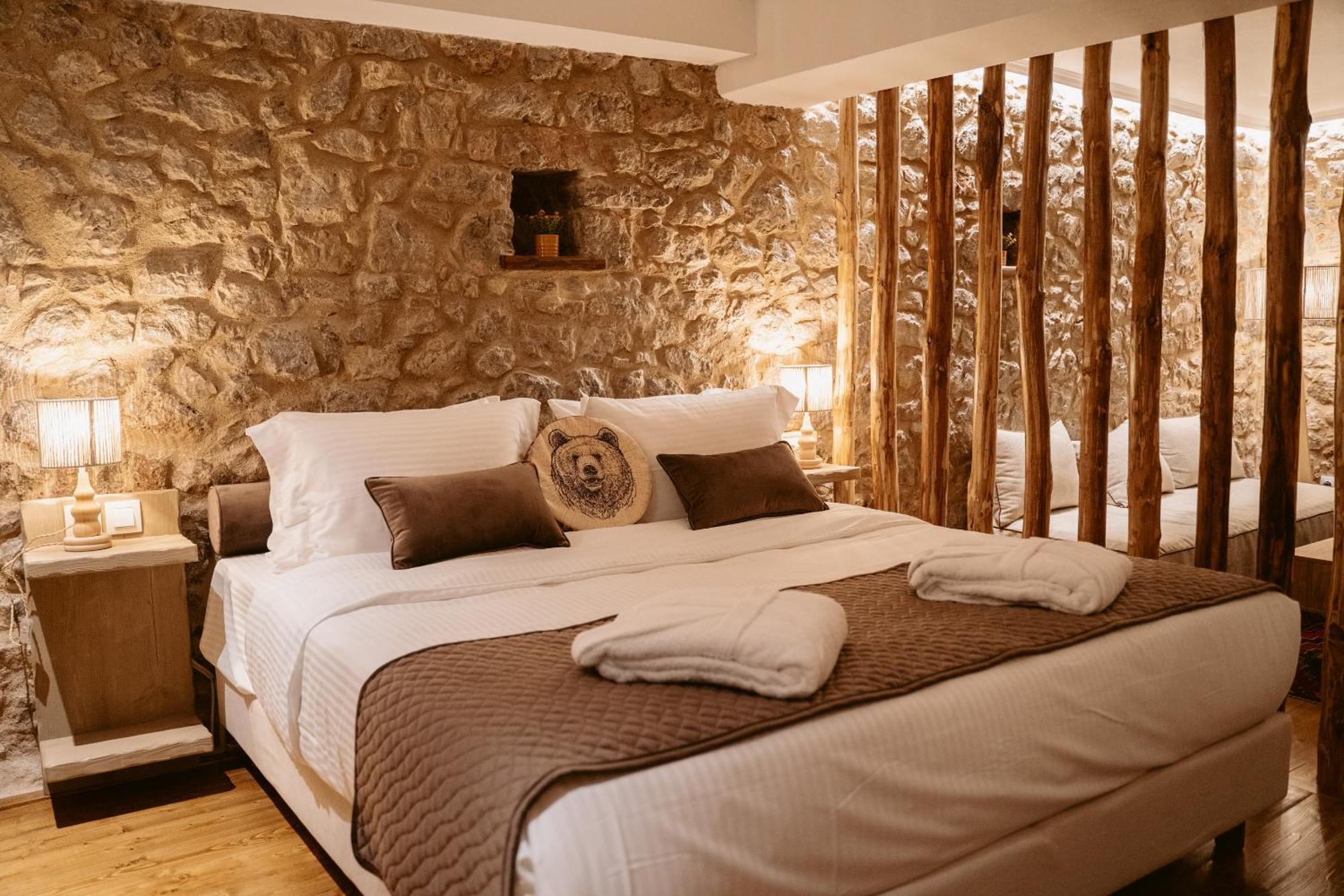 Afanos Guesthouse Arájova Habitación foto